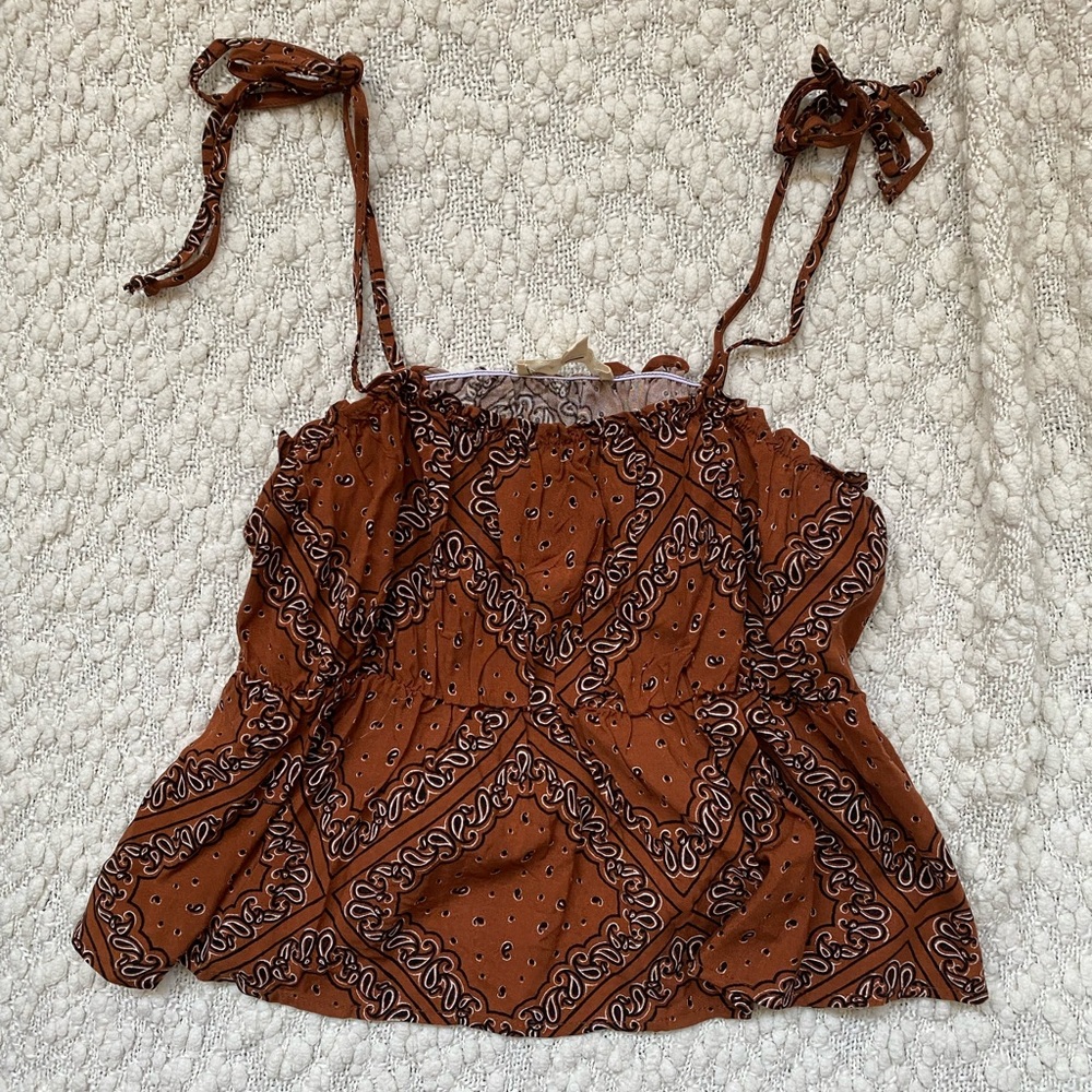 Bandanna Print Semi Crop Tank